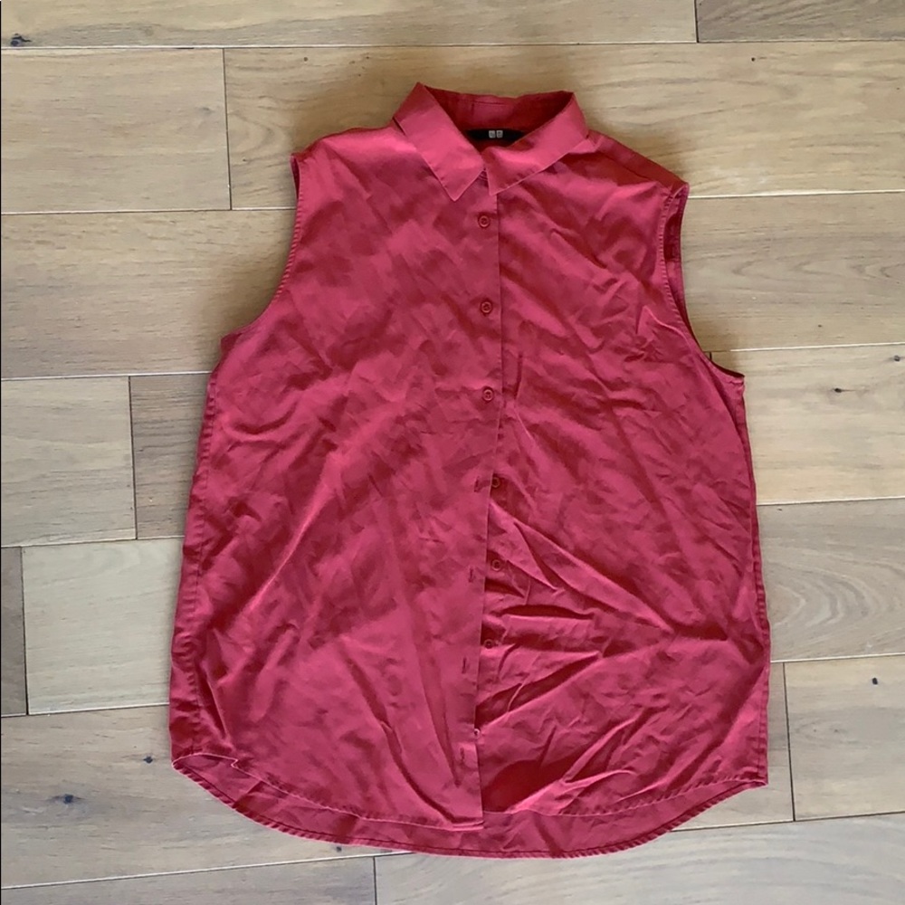 Red sleeveless button up